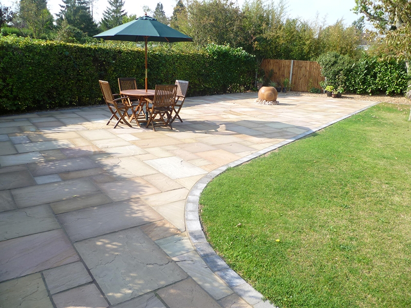 Patio Paving Ideas to Give You Garden Envy