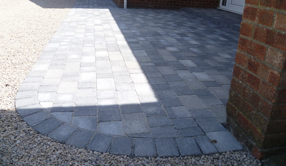 Chip driveway with paving Hethersett
