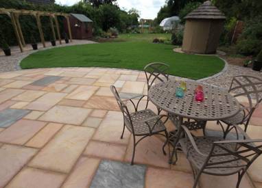 Landscaped Garden Moulton